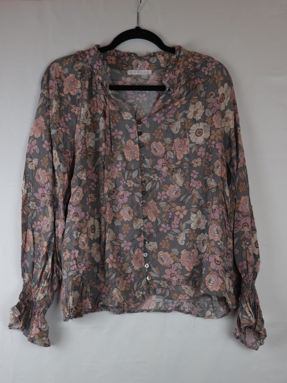 Karlie Gray Floral Tie-Neck Button Blouse with Pink & Cream Flowers
